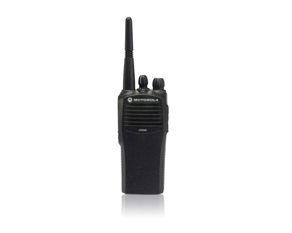 Motorola CP040 Industry Standard Two Way Radio Walkie Talkie