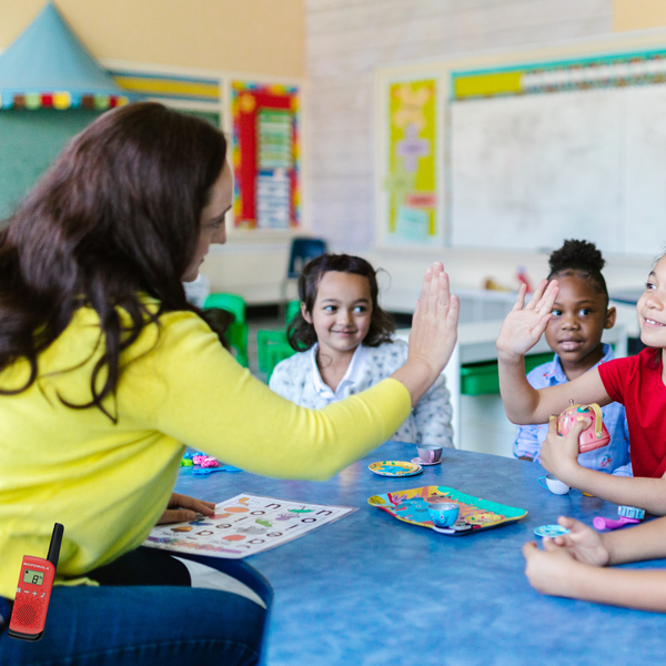 How Two Way Radios Can Improve Security in Schools