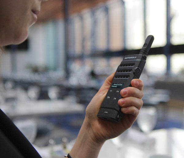 The Advantages of Digital Two Way Radios for Business Communication